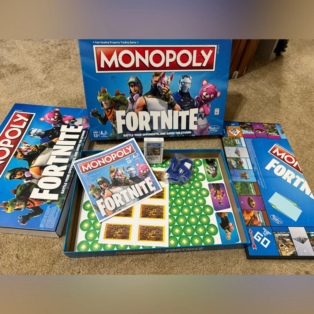 NEW Fortnite Monopoly Board Game Limited Edition Unused Open/All Pieces‎ Sealed
